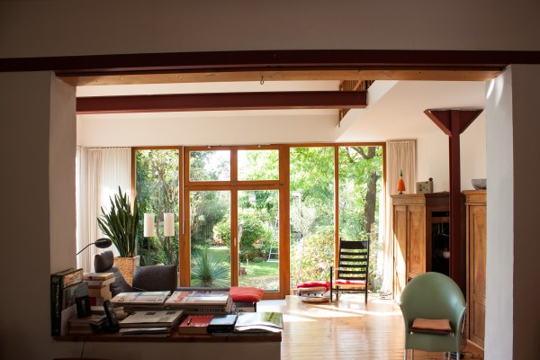 innenraum-querformat-blick-garten