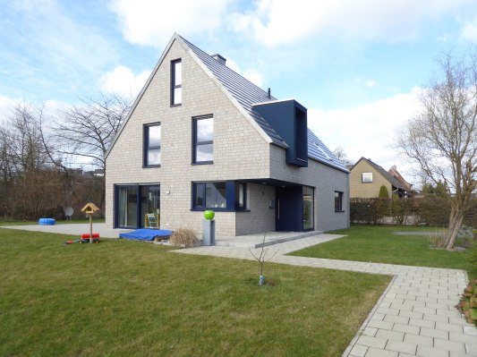 e über eck eingang gerade